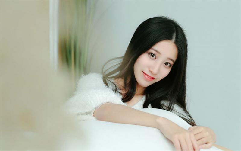 归国华侨心系香云纱 展现东方“软黄金”之美